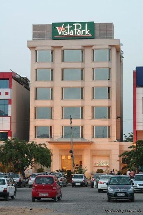 Vista Park Hotel Gurgaon Luaran gambar