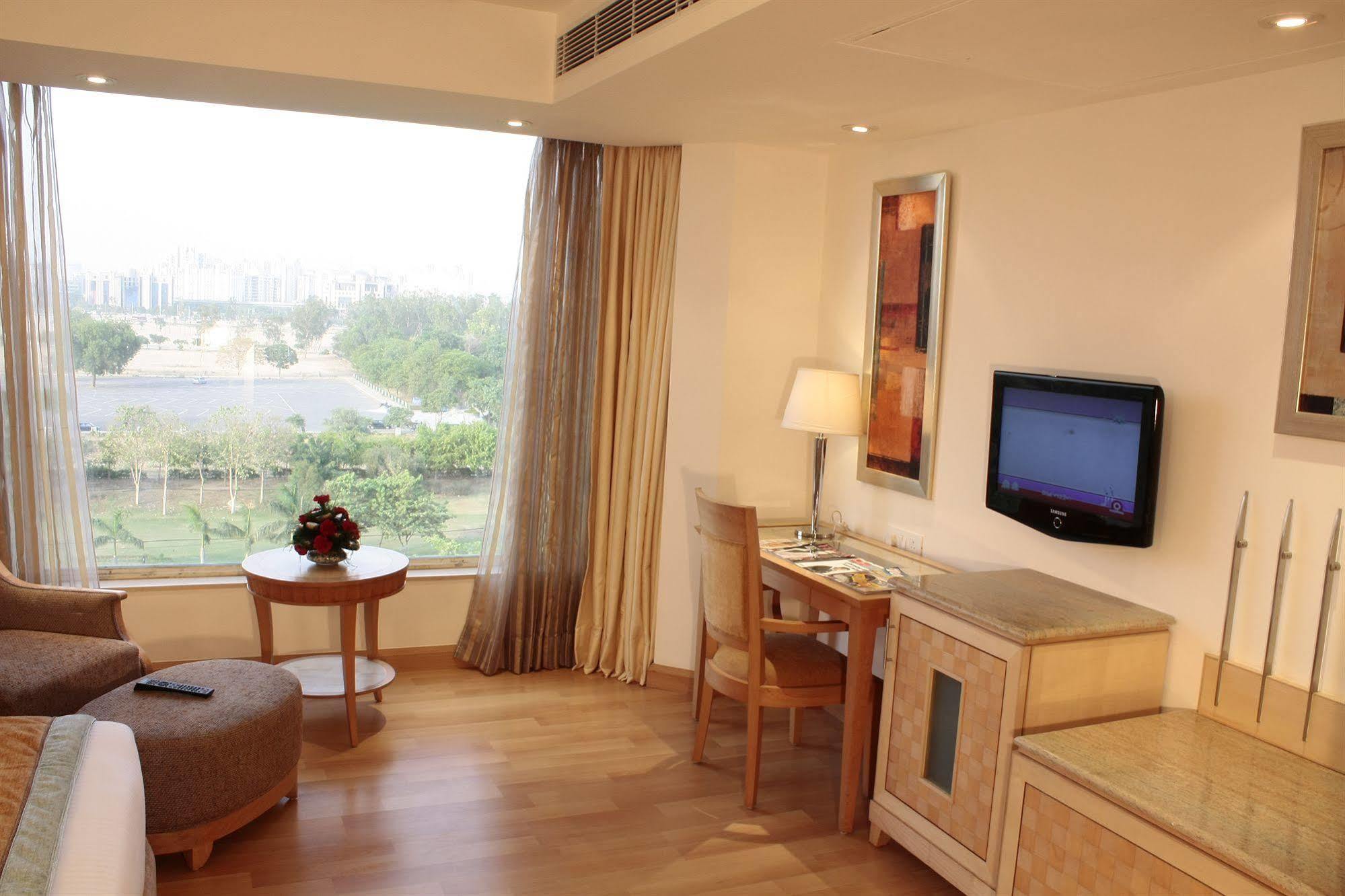 Vista Park Hotel Gurgaon Luaran gambar