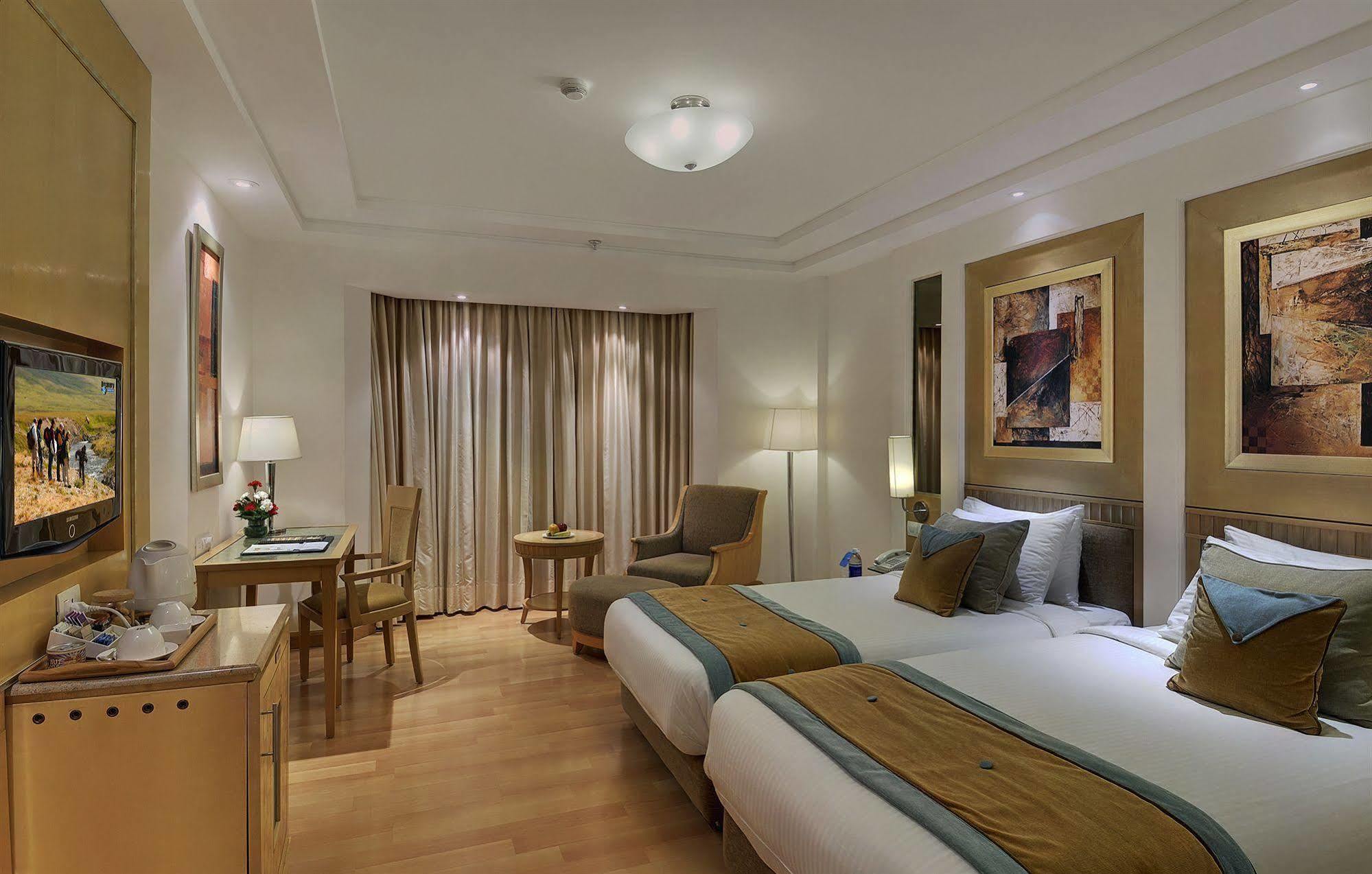 Vista Park Hotel Gurgaon Luaran gambar